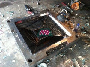 SMC molds for water tank panel (1)